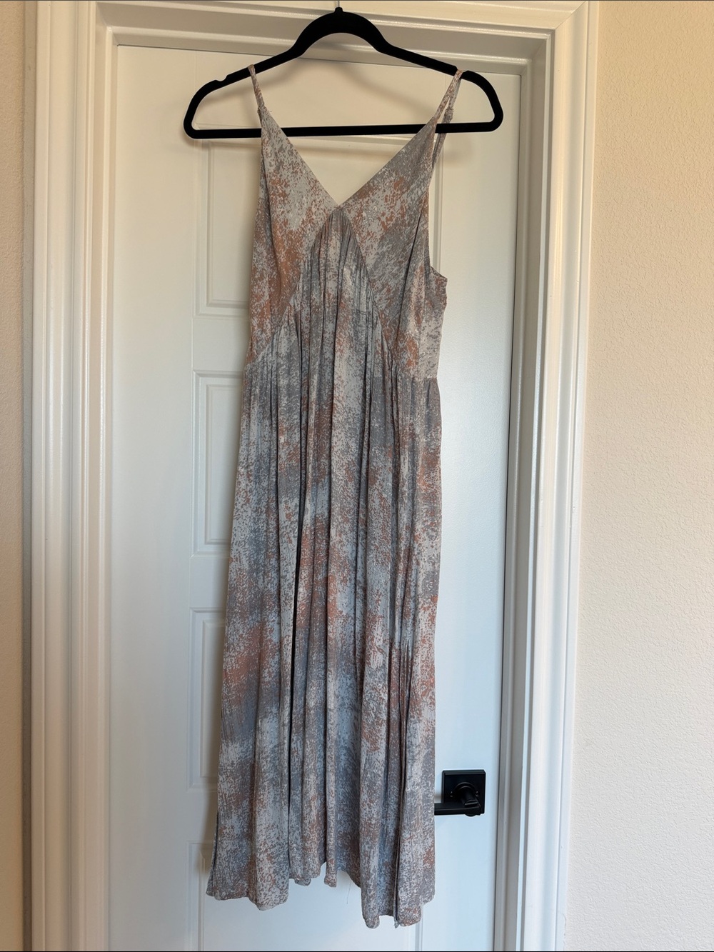 Women's Spaghetti Strap Maxi Dress in Soft Gray and Rust